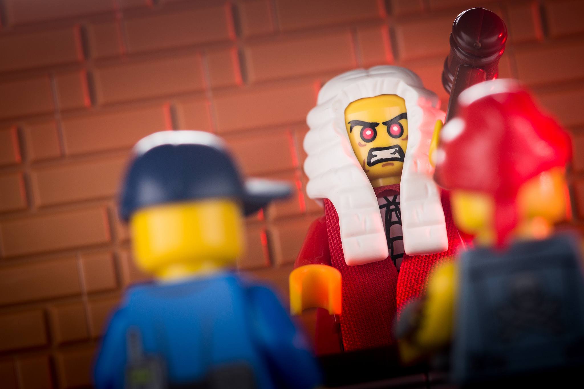 8 Irrefutable Laws of Running an Awesome Business