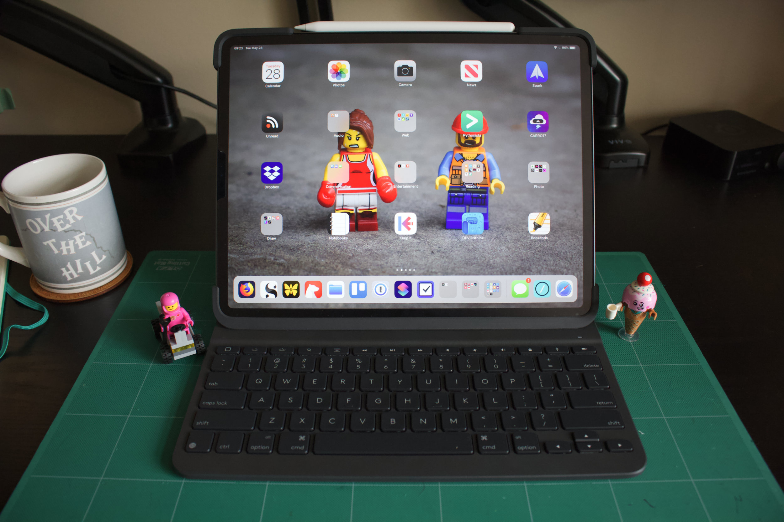 Logitech Slim Folio Pro for 12.9” iPad Pro – A Review